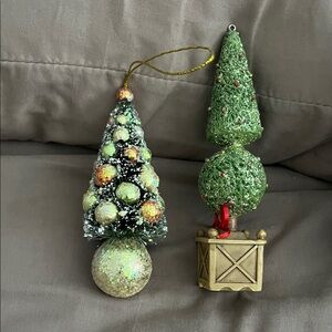 Festive Green and Gold Holiday Tree Ornaments set of 2
